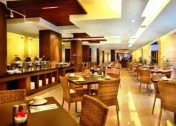 Primera Hotel