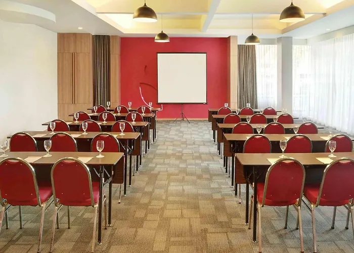 Primera Hotel